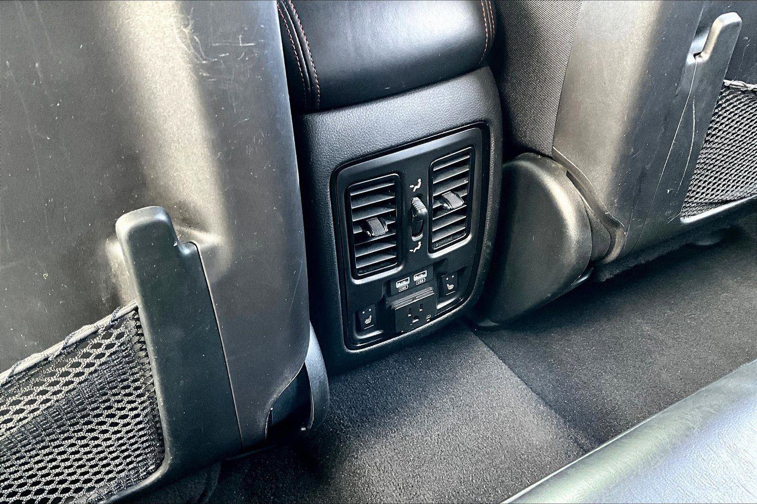 Used 2023 Dodge Durango R/T image 33