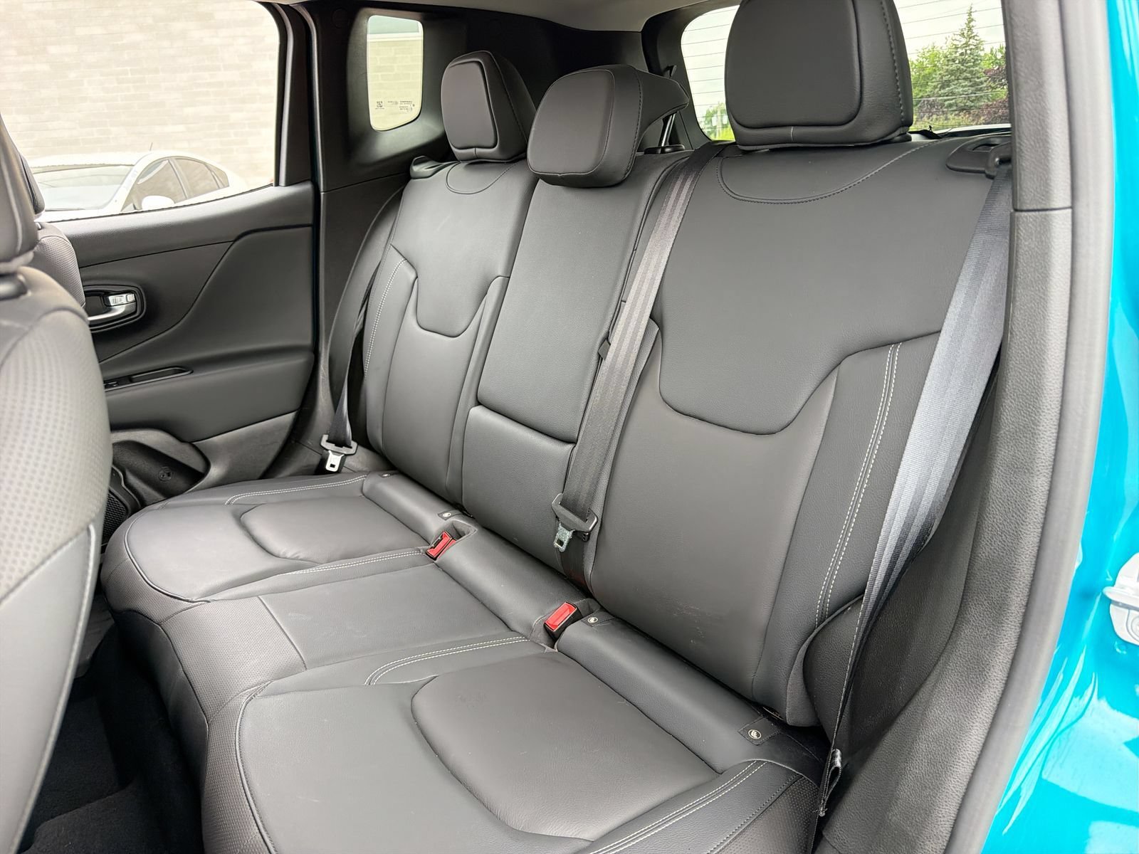 Used 2021 Jeep Renegade Limited AWD/4WD image 23