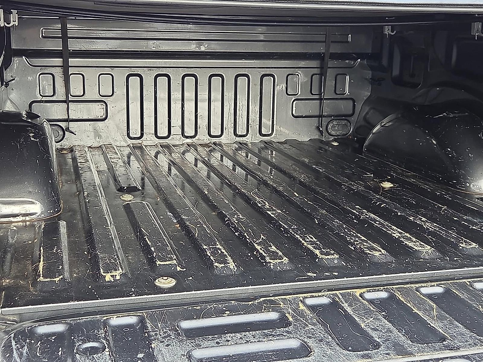 Used 2019 Ford F150 XLT image 8