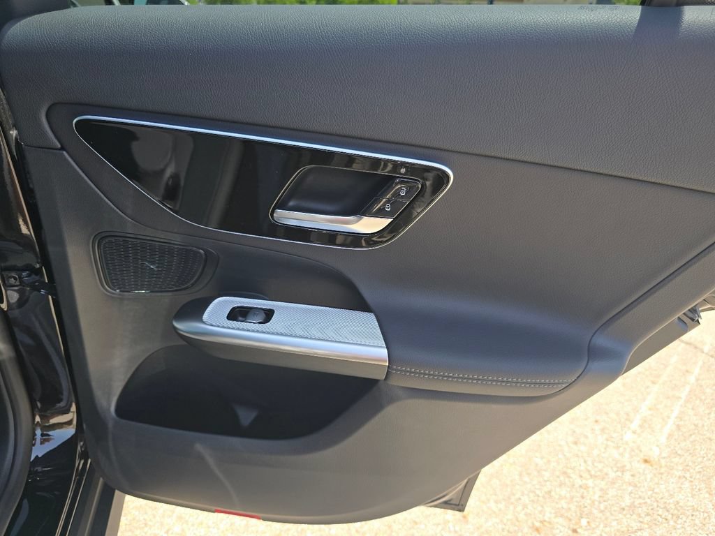 New 2026 Mercedes-Benz GLC 300 4MATIC image 24
