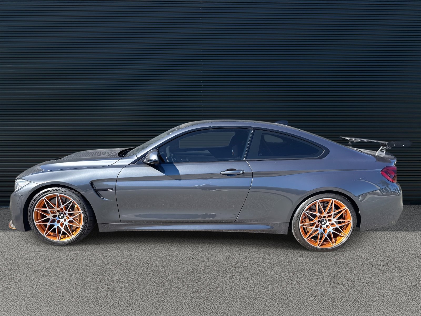 Used 2016 BMW M4 GTS image 2