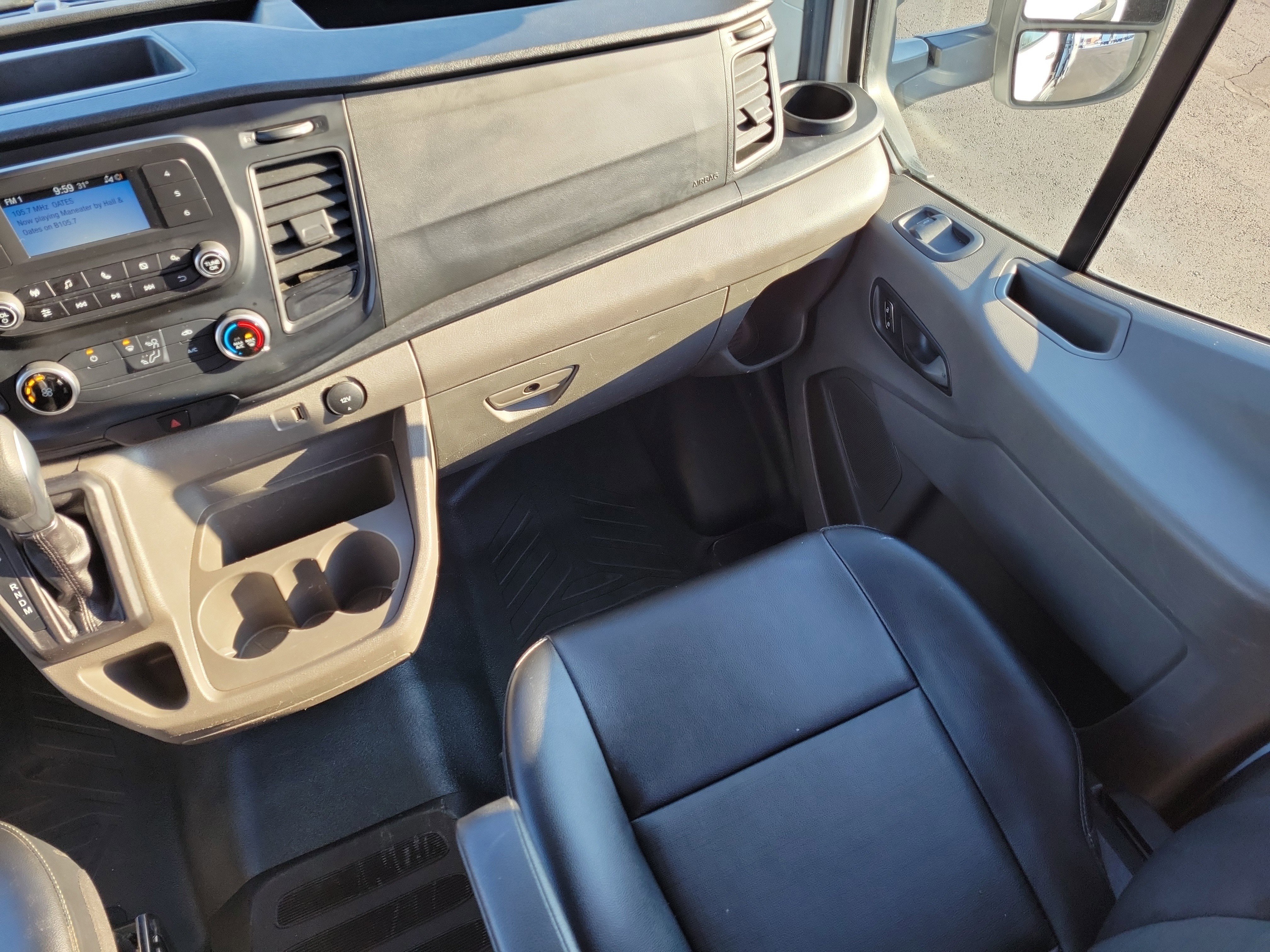 Used 2023 Ford Transit 250 Medium Roof w/ Load Area Protection Package image 15