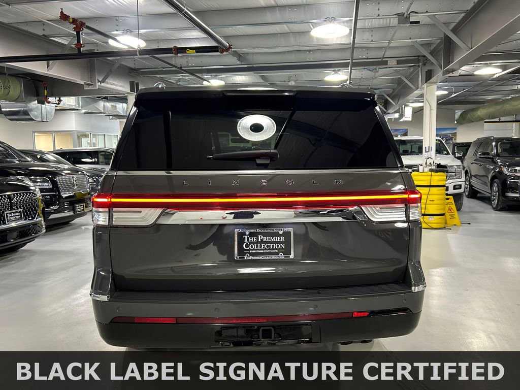Used 2024 Lincoln Navigator L Black Label image 3
