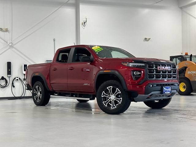 Used 2024 GMC Canyon AT4 w/ Canyon Safety Plus Package AWD/4WD image 2