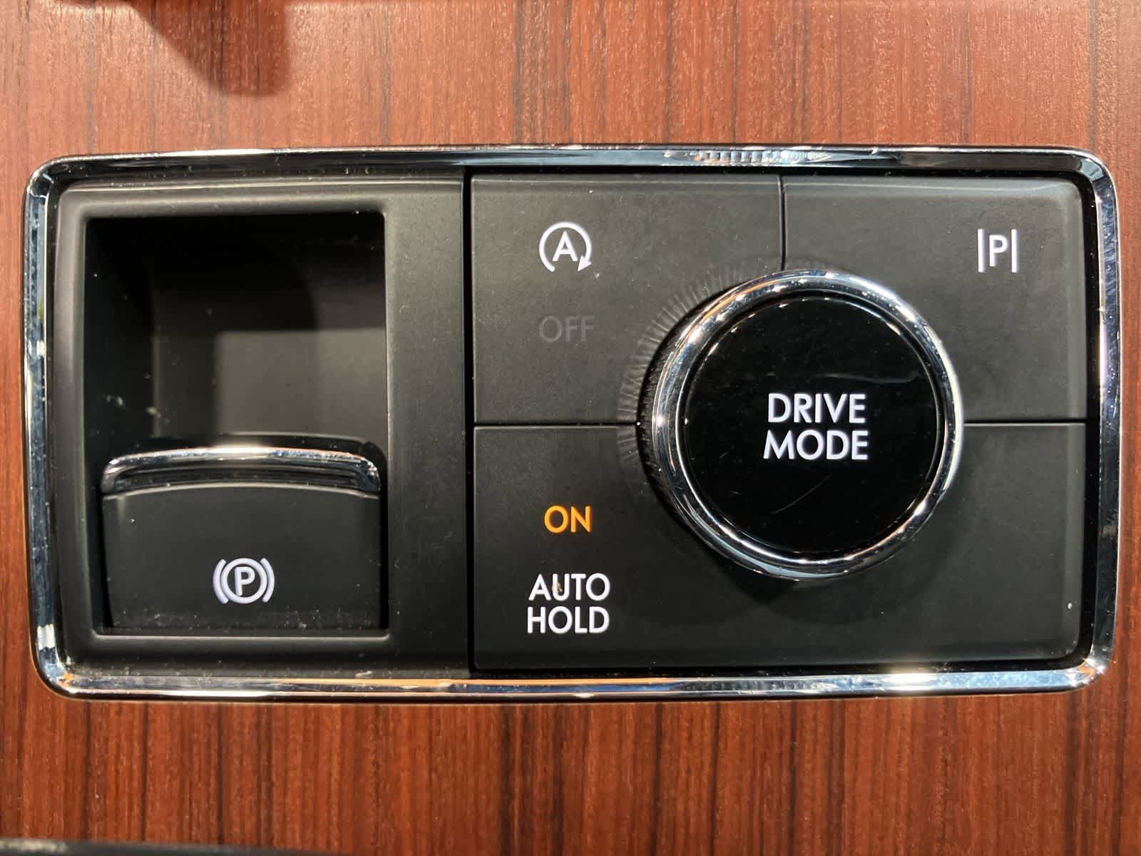 Used 2023 Lincoln Navigator Reserve w/ Equipment Group 201A image 19