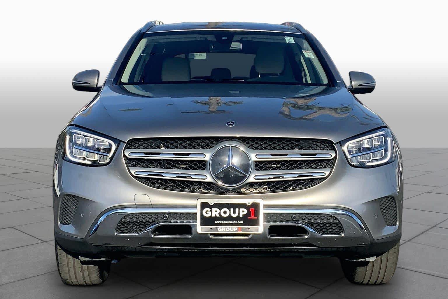 Used 2021 Mercedes-Benz GLC 300 image 3