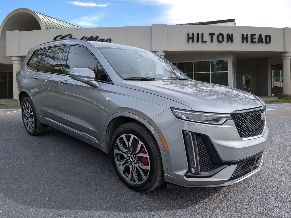 Certified 2023 Cadillac XT6 Sport w/ Technology Package AWD/4WD image 7