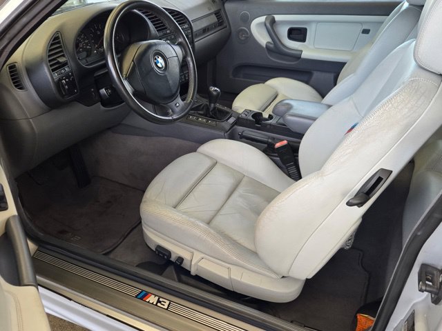 Used 1999 BMW M3 Convertible RWD image 9