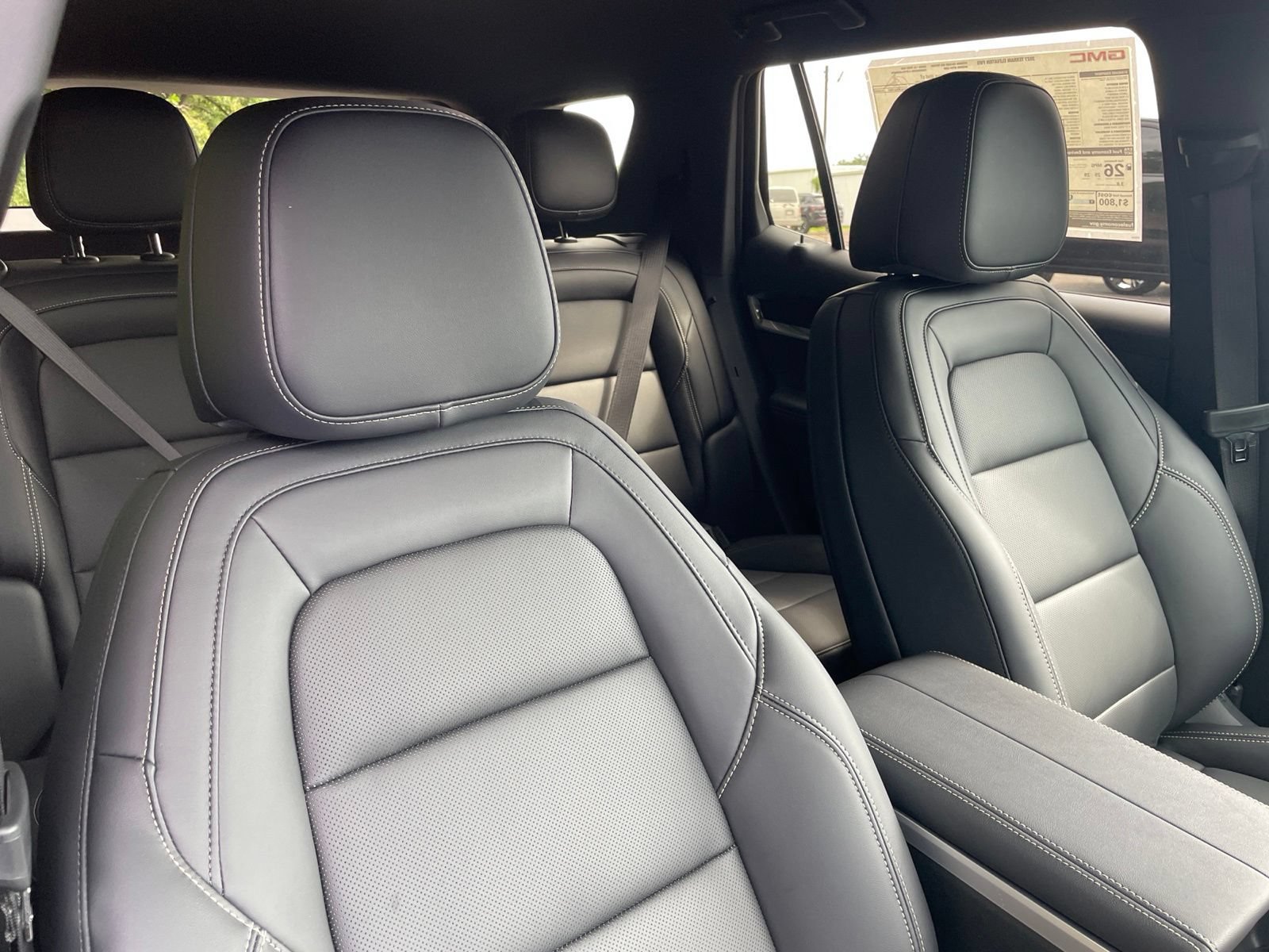 New 2027 GMC Terrain Elevation w/ Elevation Premium Package FWD image 38