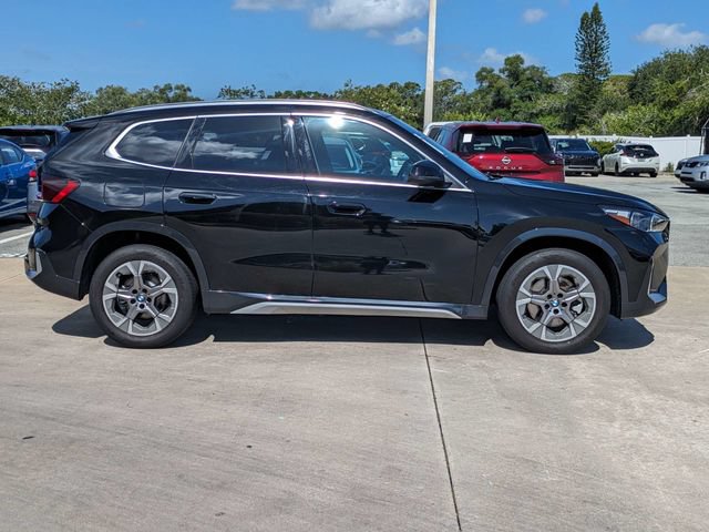 Used 2025 BMW X1 xDrive28i AWD/4WD image 4