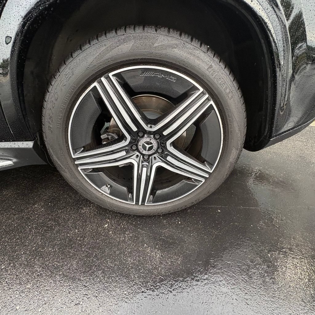 Used 2024 Mercedes-Benz GLE 350 4MATIC image 10