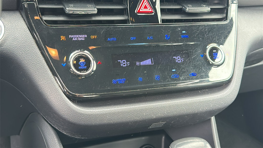 Used 2021 Hyundai Ioniq SE FWD image 14