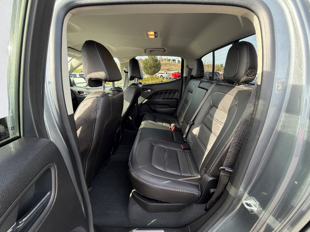 Used 2021 GMC Canyon Denali AWD/4WD image 3