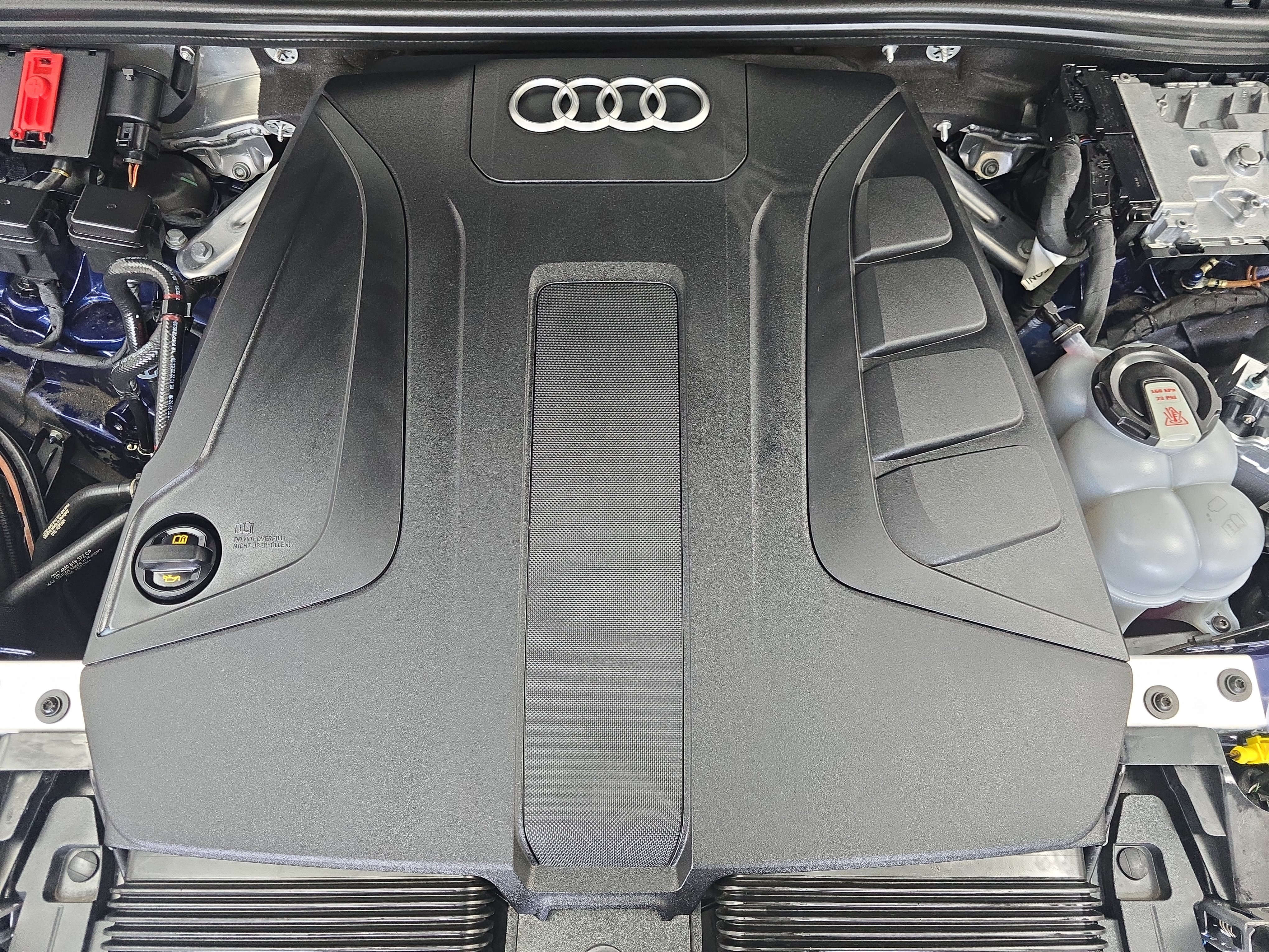 Used 2023 Audi Q7 2.0T Premium Plus w/ Premium Plus Package AWD/4WD image 34