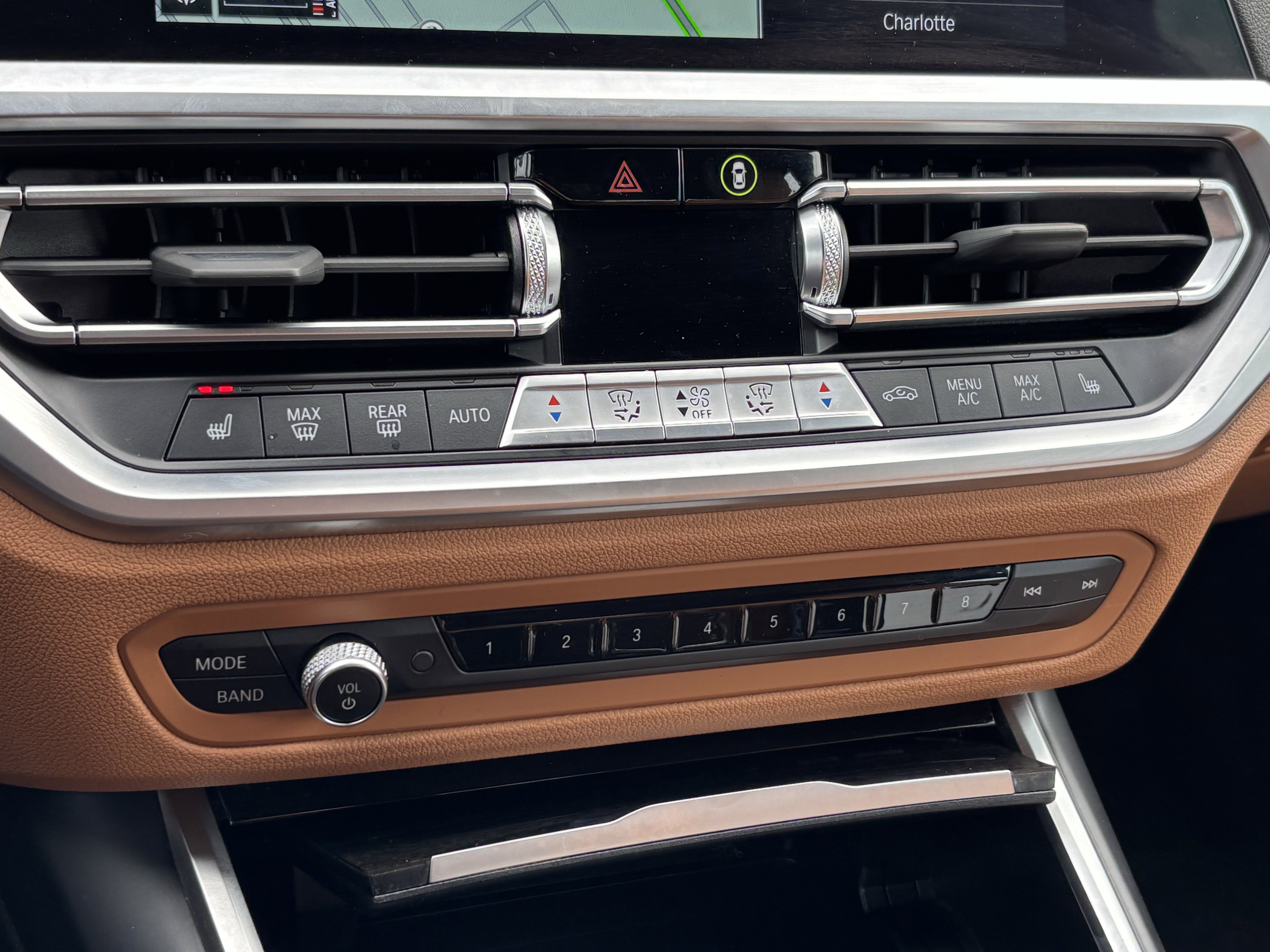 Certified 2022 BMW 330i xDrive Sedan w/ M Sport Package image 29