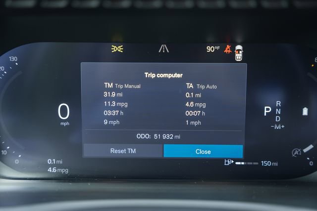 Used 2023 Volvo XC90 B6 Ultimate w/ Lounge Package image 43