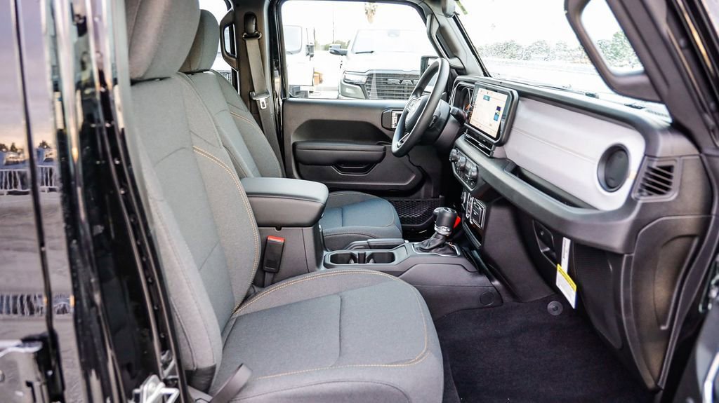New 2026 Jeep Wrangler Unlimited Sport AWD/4WD image 21
