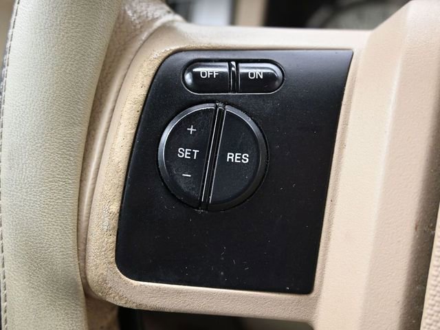 Used 2012 Ford Expedition XLT AWD/4WD image 27