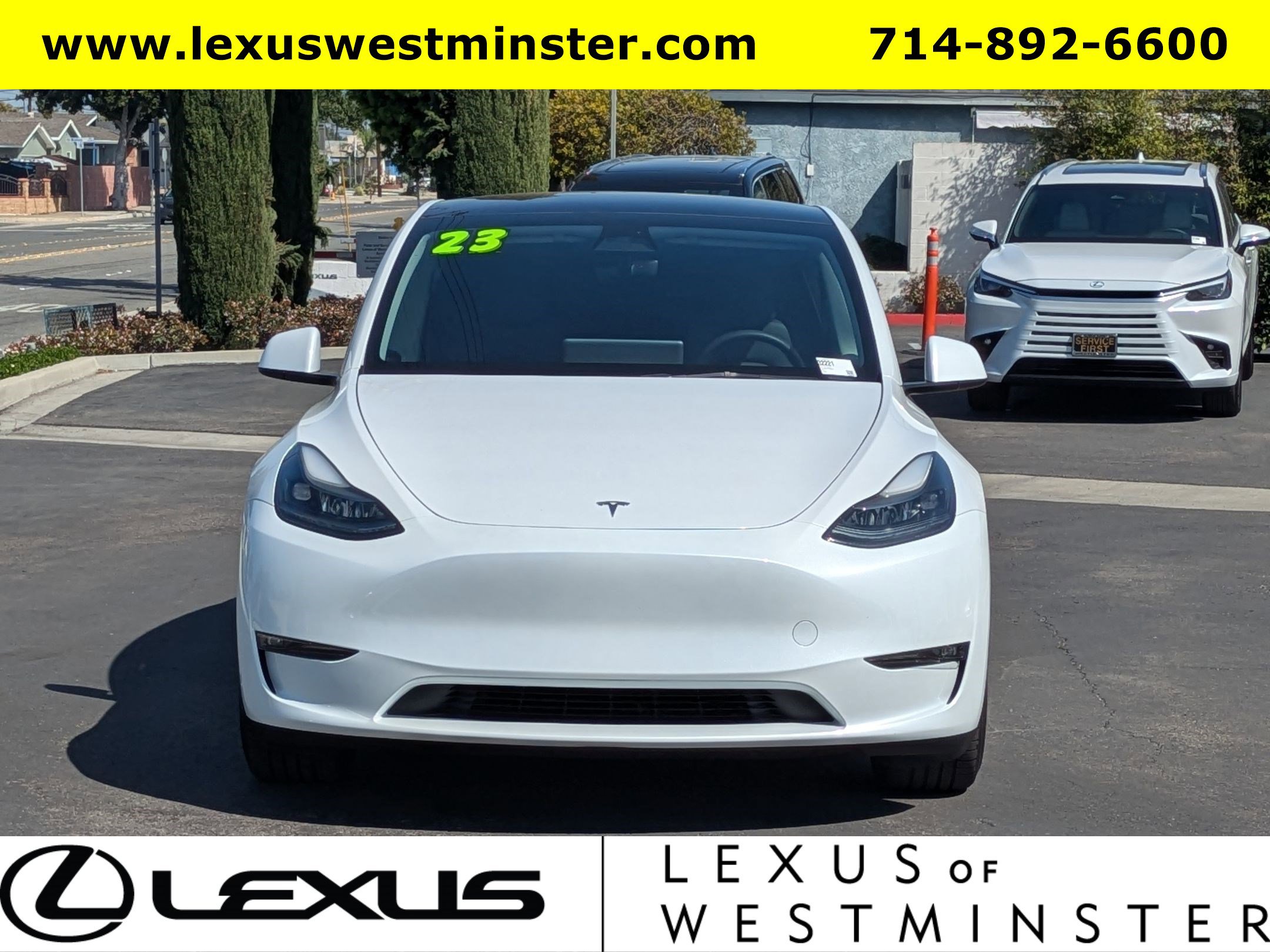 Used 2023 Tesla Model Y Performance image 2