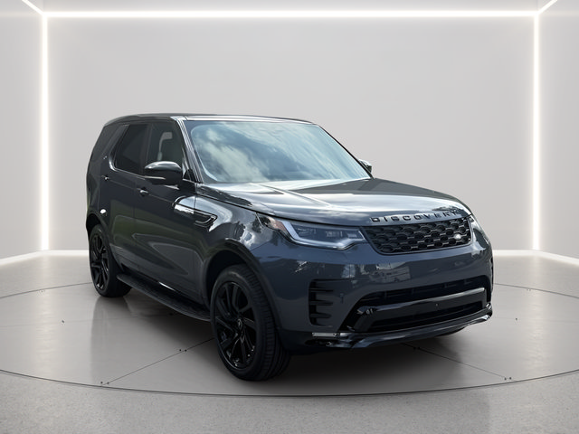 Certified 2025 Land Rover Discovery Dynamic SE AWD/4WD image 7