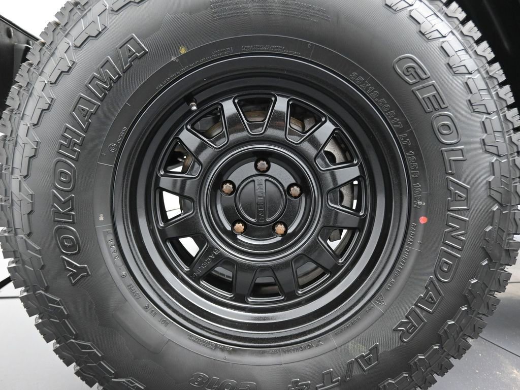 Used 2023 Jeep Gladiator Mojave w/ Trailer Tow Package image 37