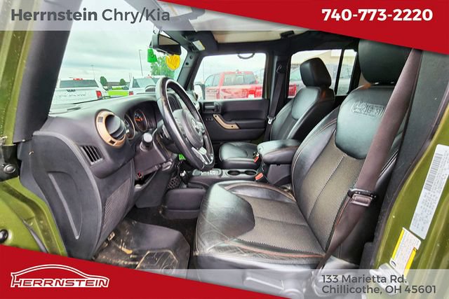 Used 2016 Jeep Wrangler Unlimited Sahara AWD/4WD image 16