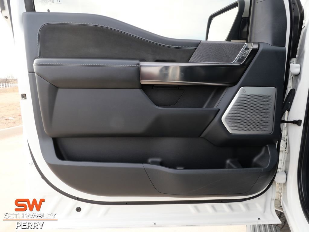 Used 2022 Ford F150 Platinum w/ Equipment Group 701A High image 18