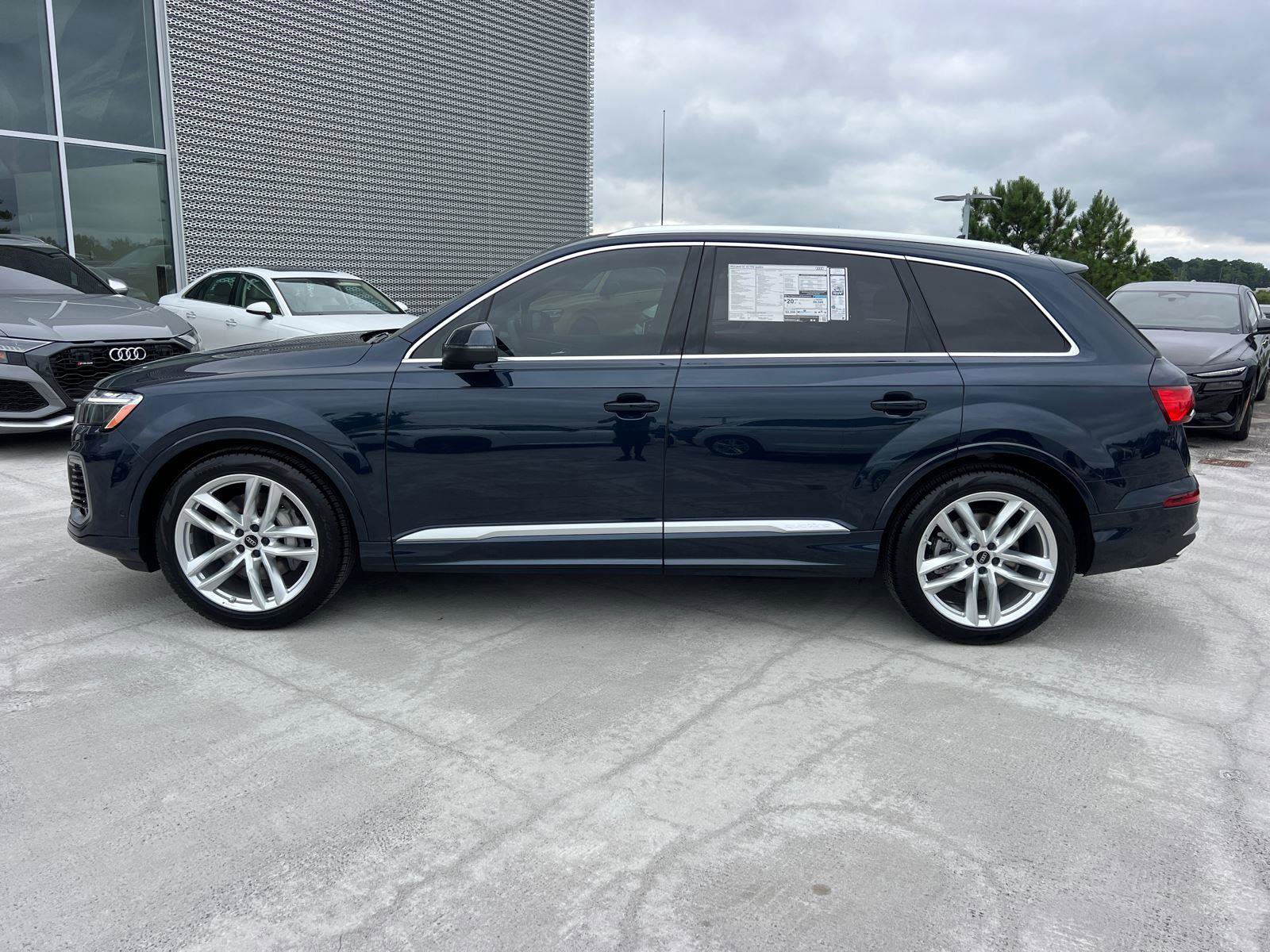 New 2025 Audi Q7 3.0T Premium Plus image 8
