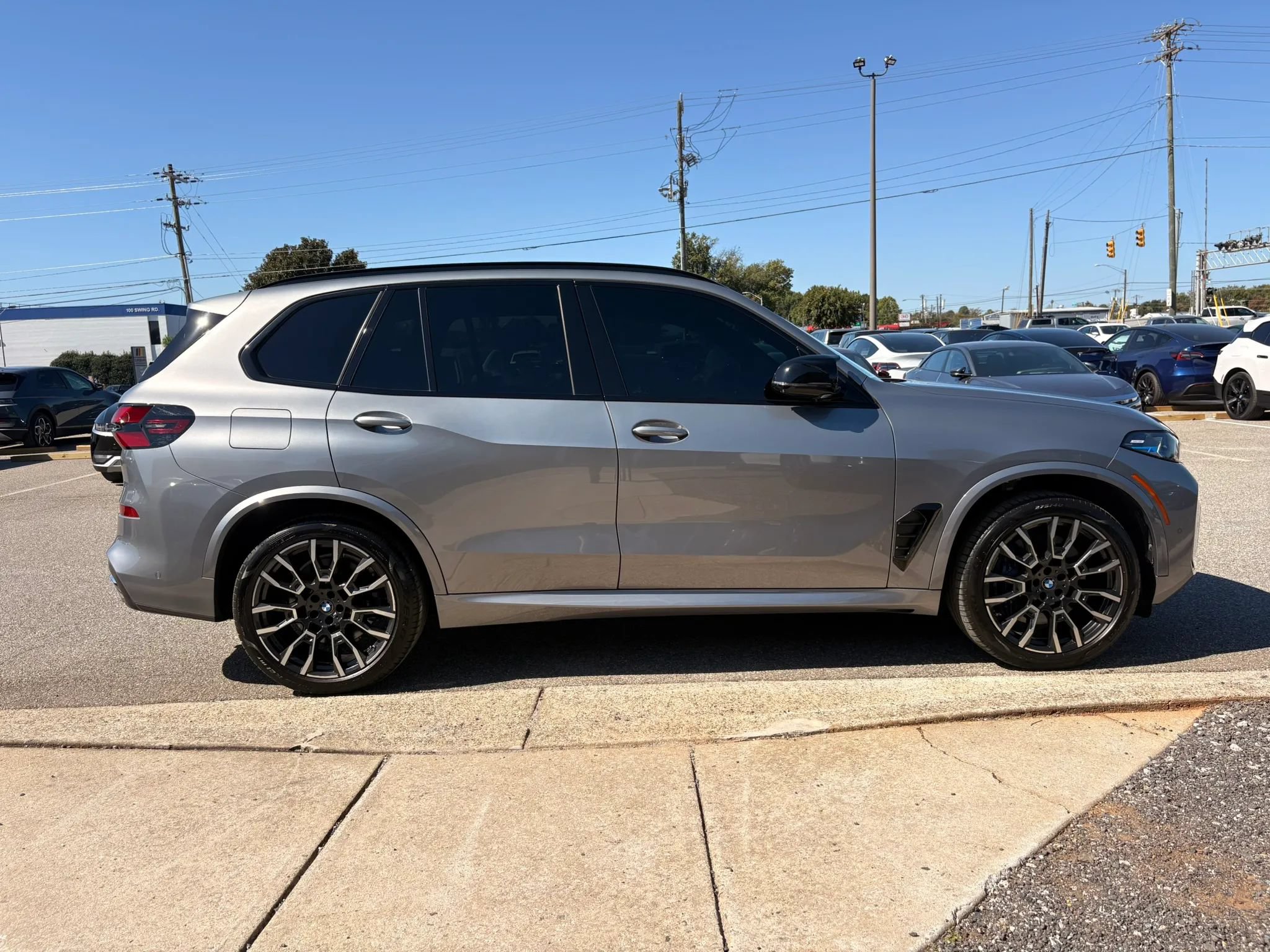 Used 2024 BMW X5 M60i w/ Climate Comfort Package AWD/4WD image 24