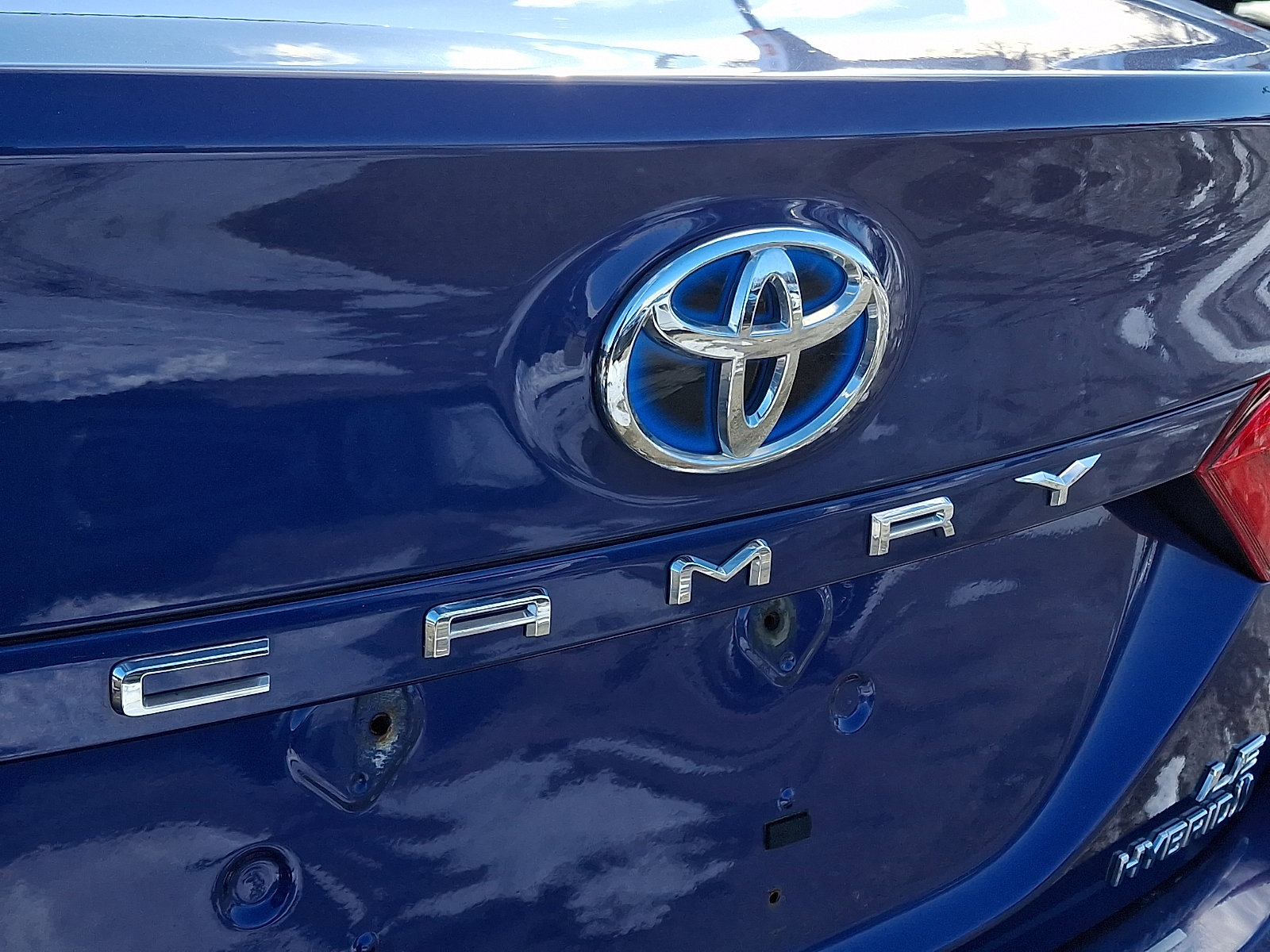 Used 2018 Toyota Camry LE image 29