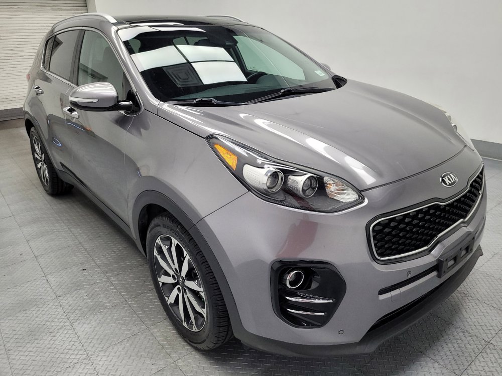 Used 2017 Kia Sportage EX w/ EX Technology Package FWD image 11