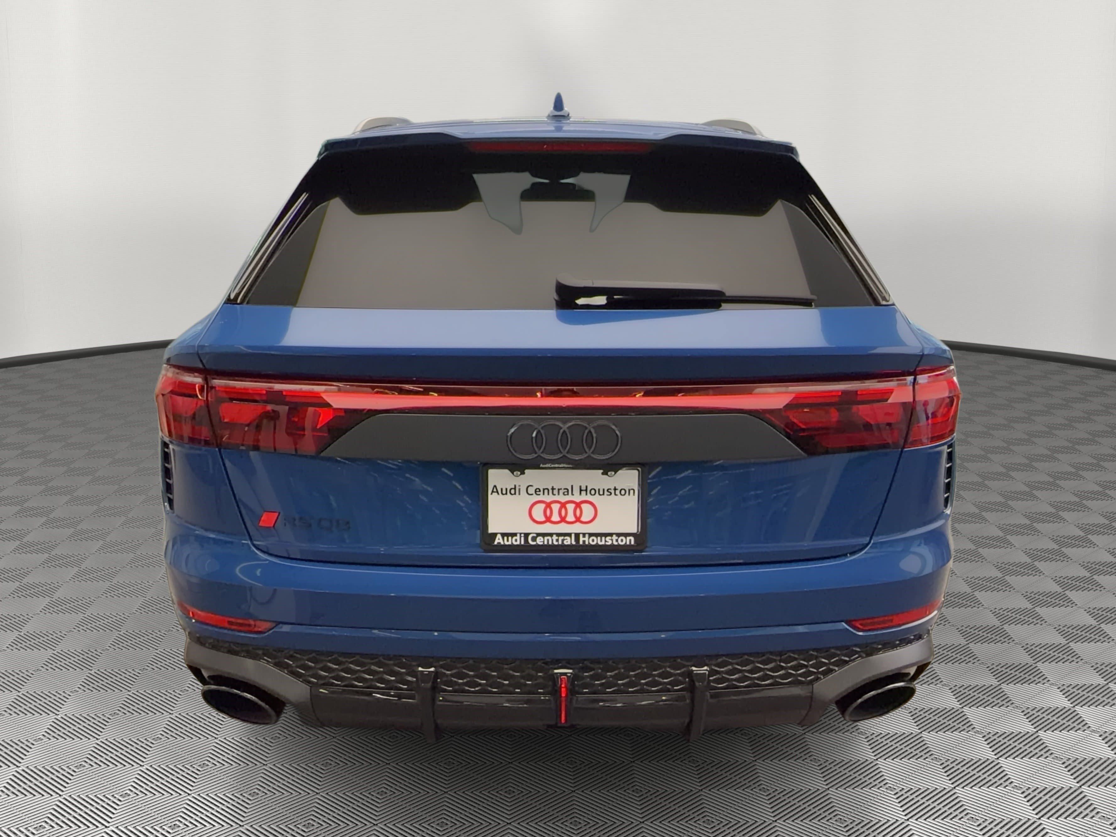 New 2026 Audi RS Q8 performance AWD/4WD image 9