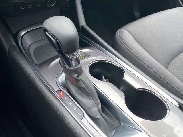 Used 2021 Chevrolet Malibu LS w/ Driver Confidence Package II image 28