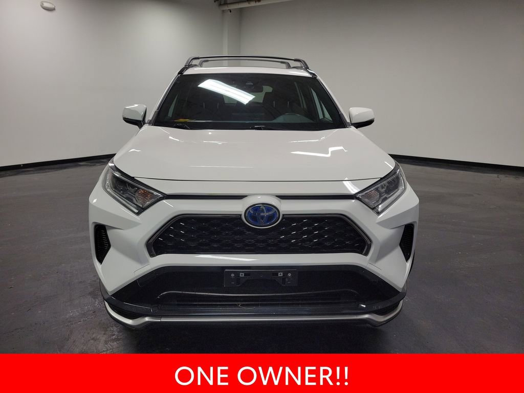 Used 2021 Toyota RAV4 SE w/ Weather & Moonroof Package image 3