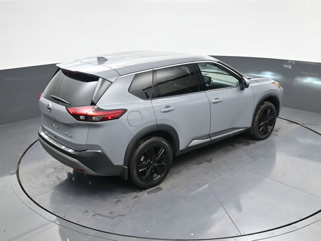 Used 2021 Nissan Rogue SL w/ Premium Package image 32