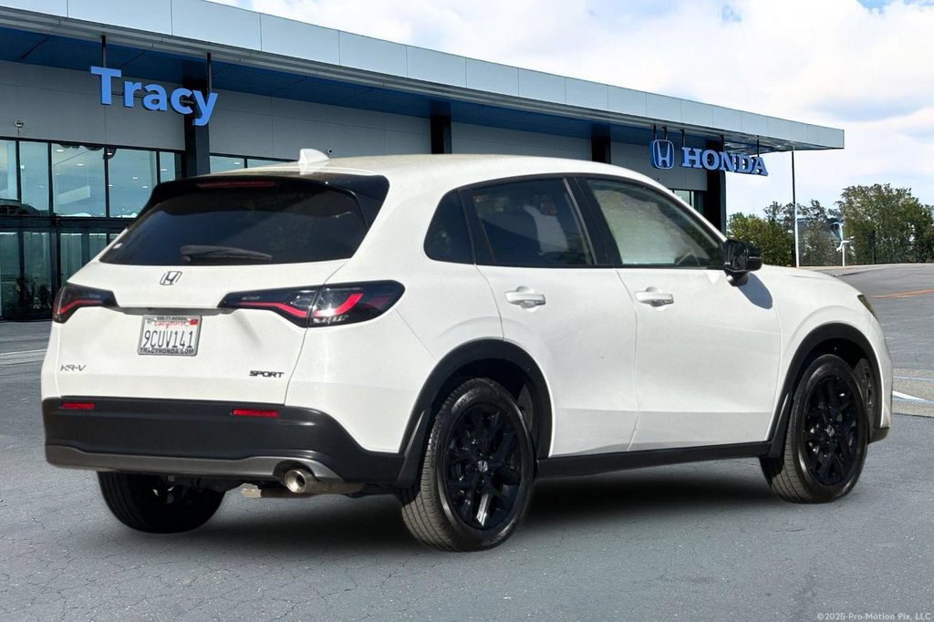Certified 2023 Honda HR-V Sport image 6