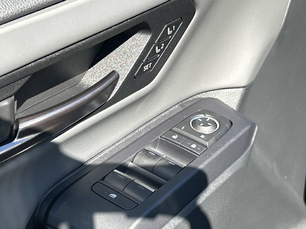 New 2026 Toyota RAV4 XSE AWD/4WD image 26