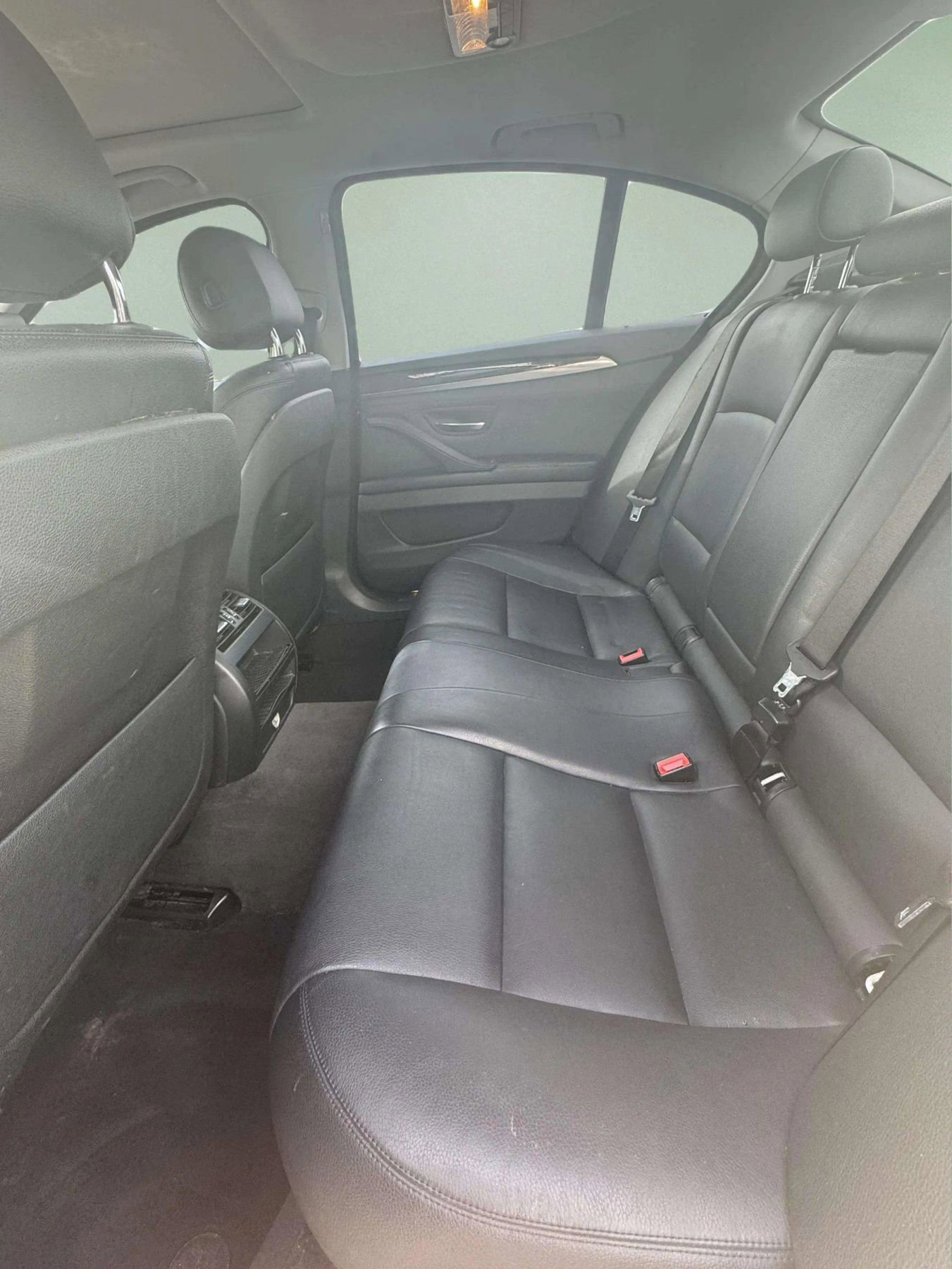 Used 2015 BMW 528i Sedan image 10