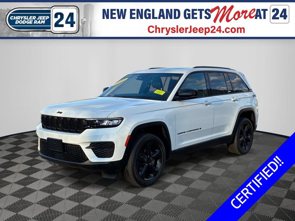 Used 2022 Jeep Grand Cherokee Altitude AWD/4WD image 1