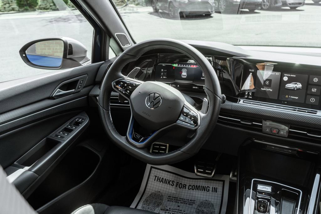 Used 2024 Volkswagen Golf R image 13