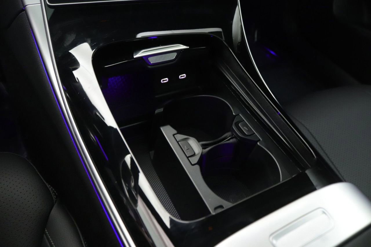 New 2026 Mercedes-Benz CLE 300 4MATIC Coupe image 7