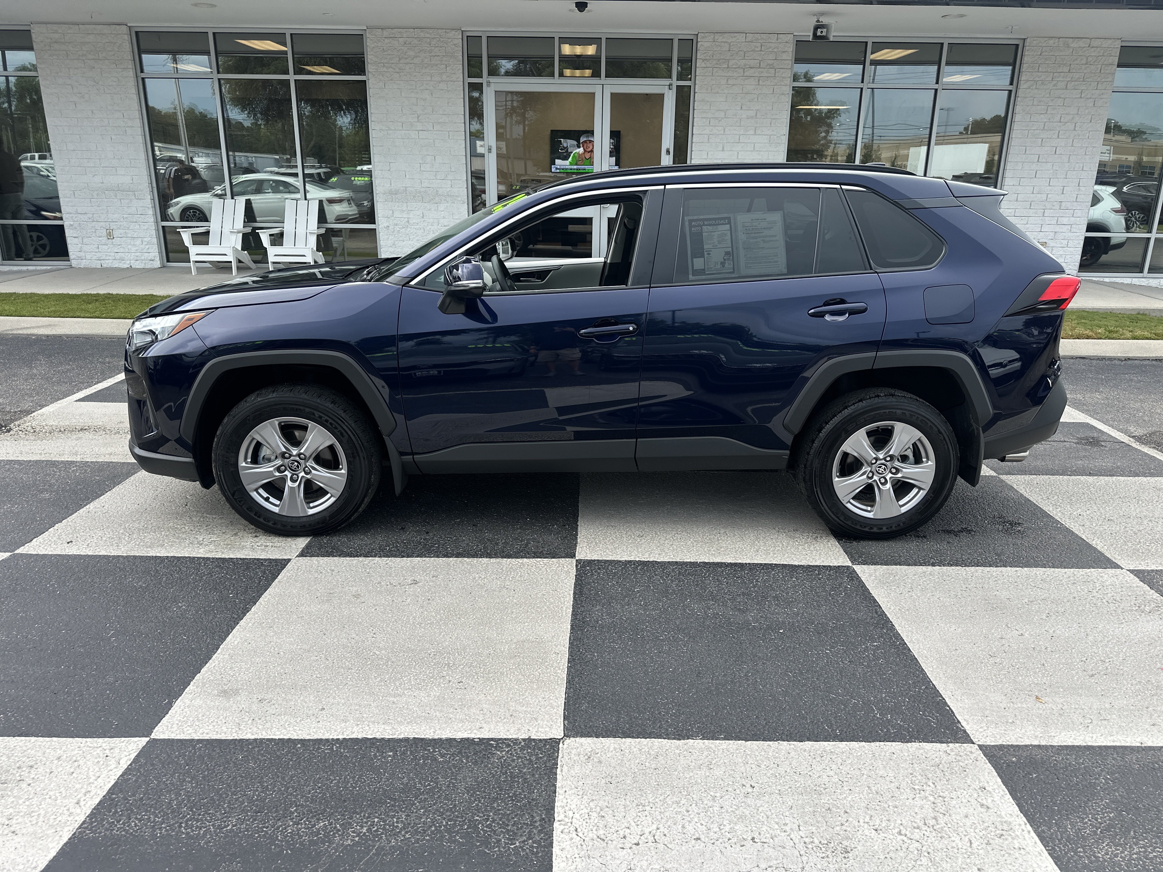 Used 2025 Toyota RAV4 XLE w/ Convenience Package