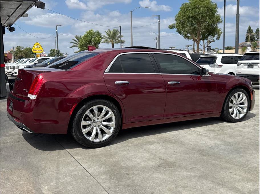 Used 2017 Chrysler 300 C w/ Safetytec Plus Group RWD image 48