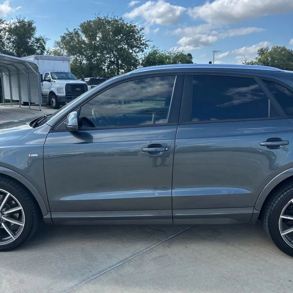 Used 2018 Audi Q3 2.0T Premium w/ Convenience Package AWD/4WD image 4
