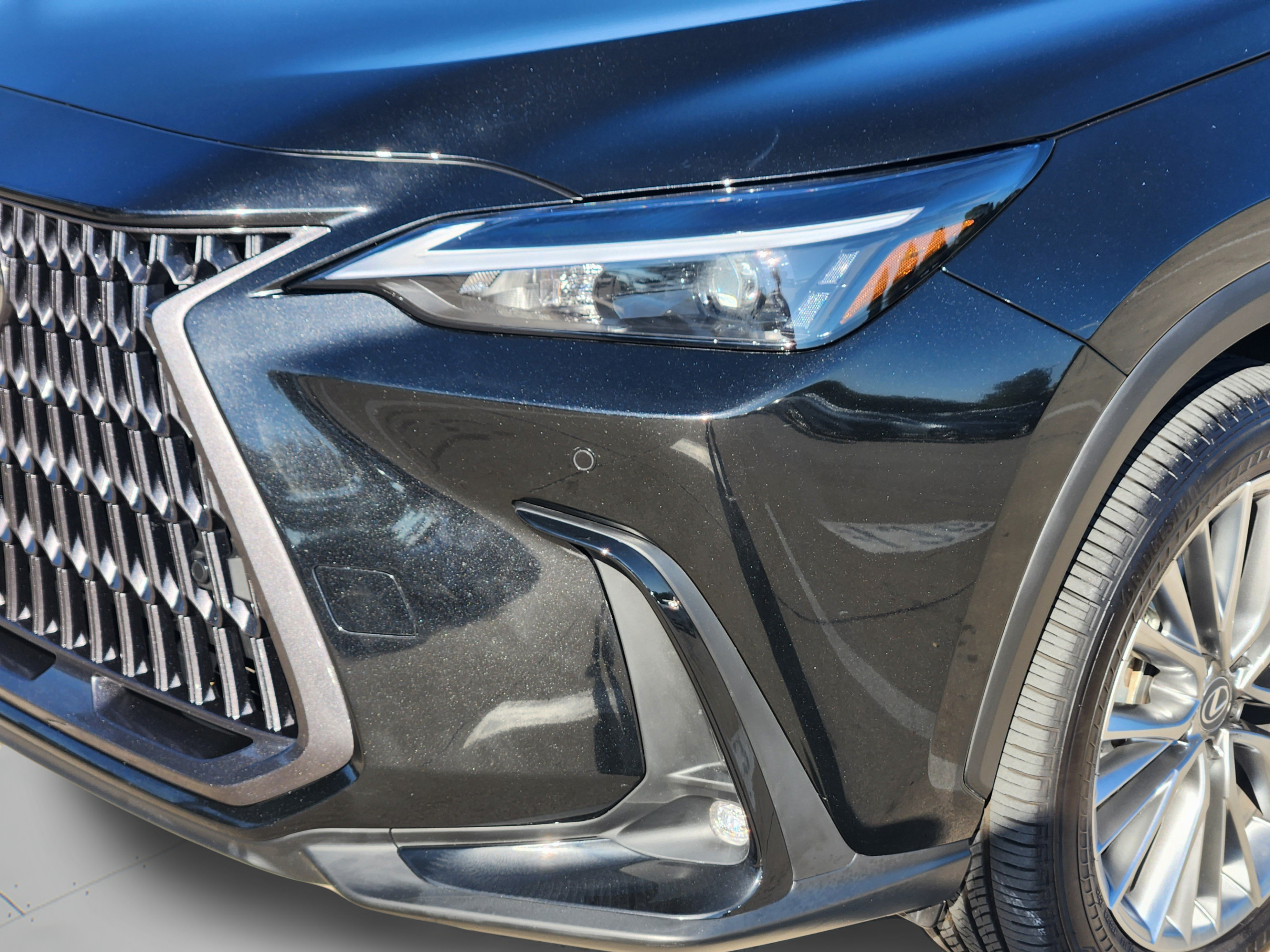 Used 2025 Lexus NX 450h+ AWD w/ Accessory Package (2T) image 34