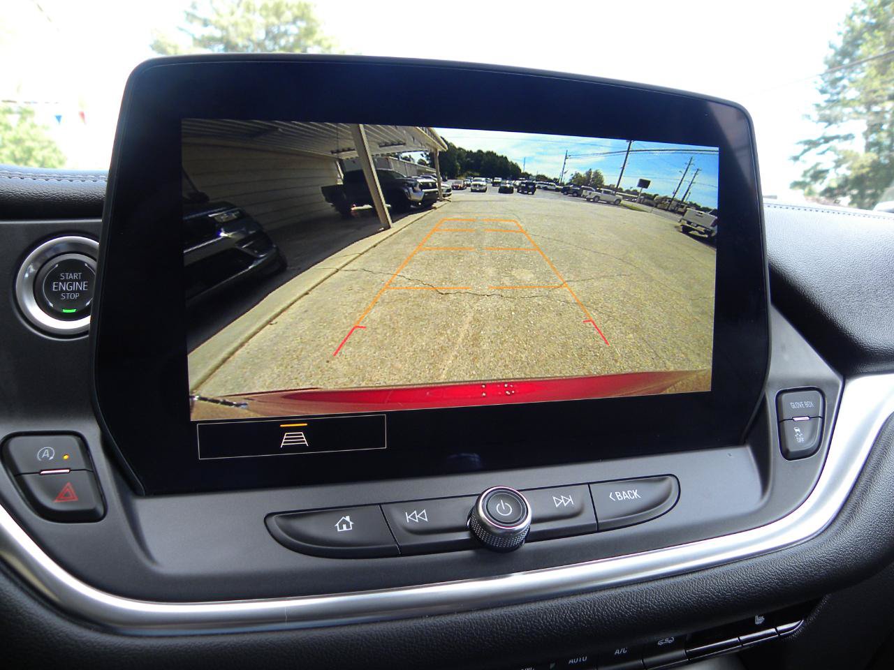 Used 2024 Chevrolet Blazer LT w/ Convenience Package FWD image 12