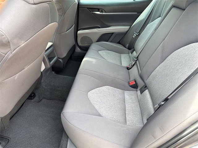 Used 2022 Toyota Camry LE image 18