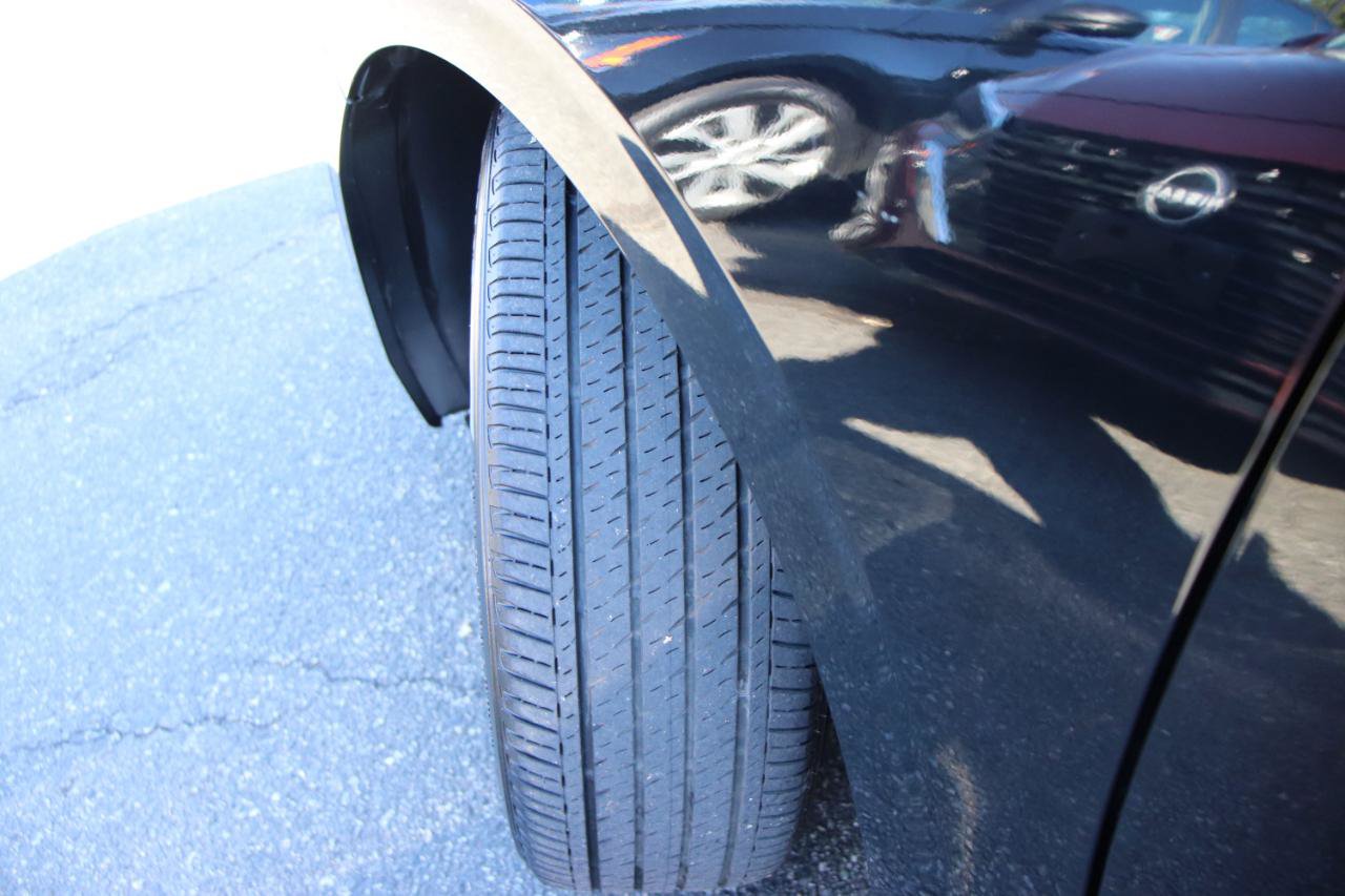 Used 2025 Nissan Sentra S FWD image 47
