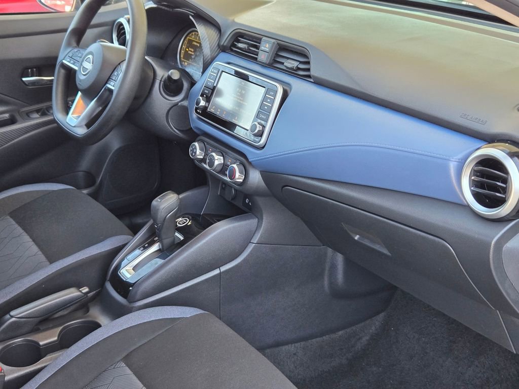 Used 2025 Nissan Versa SV image 26