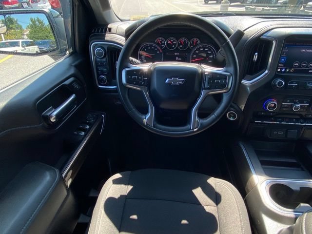 Used 2022 Chevrolet Silverado 1500 LT Trail Boss w/ Bed Protection Package AWD/4WD image 29